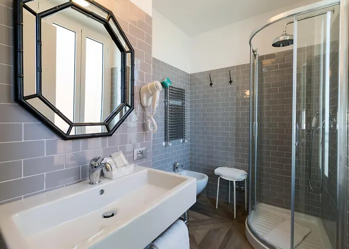 Hotel Eden Alaxi 3*
