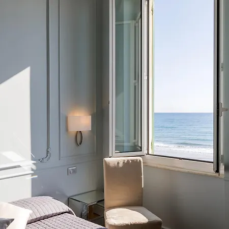 Hotell Eden Alaxi 3*