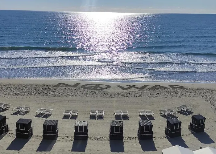 Отель Eden Alaxi 3*