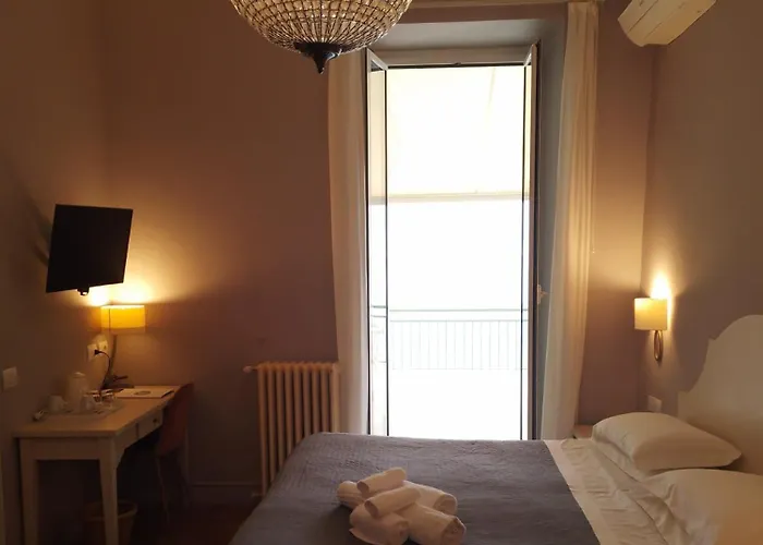 Eden Alaxi Отель Алассио