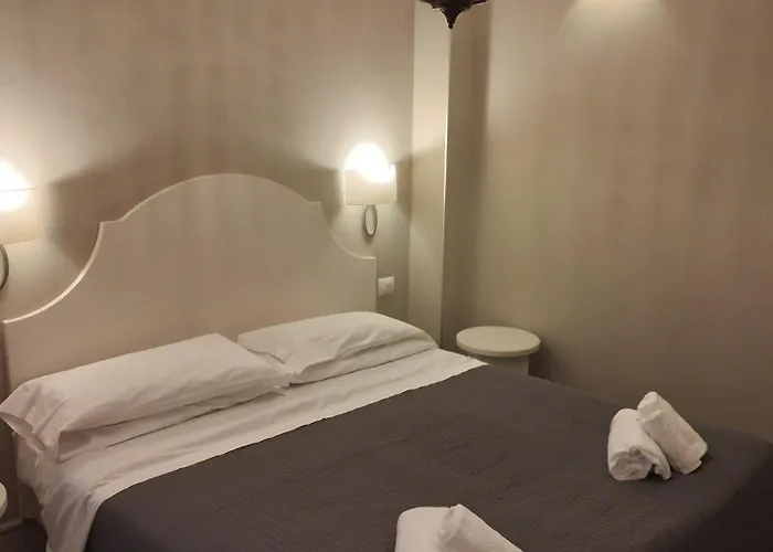 Eden Alaxi Отель