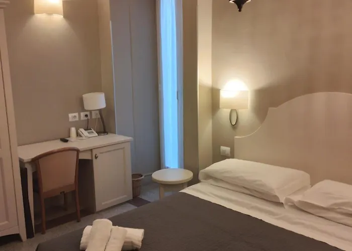 Eden Alaxi 3* Алассио