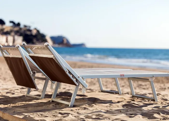 Eden Alaxi 3* Алассио