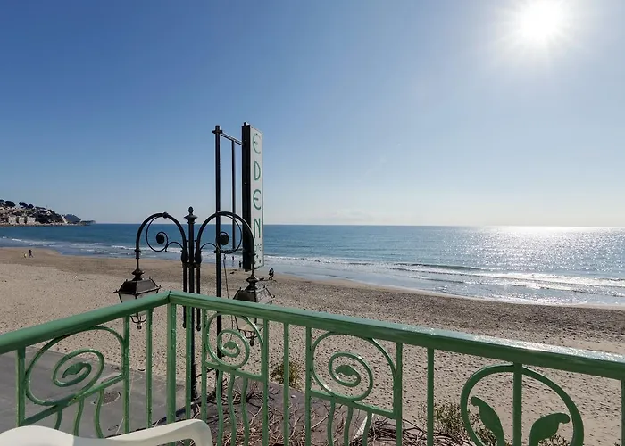 Отель Eden Alaxi 3*