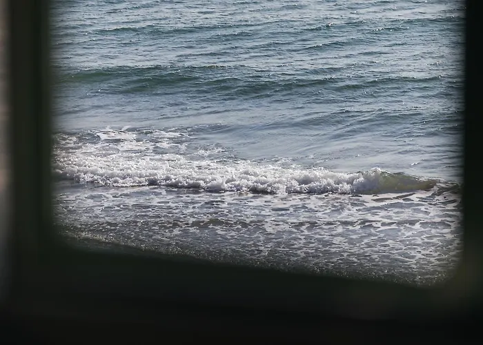 Отель Eden Alaxi 3*